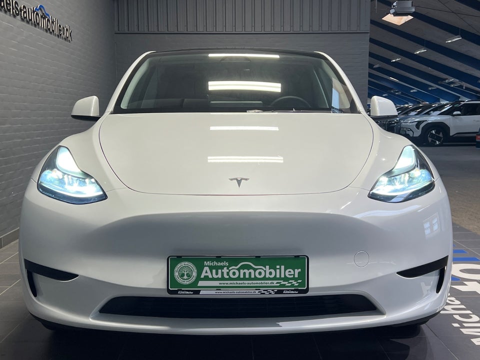 Tesla Model Y RWD 5d
