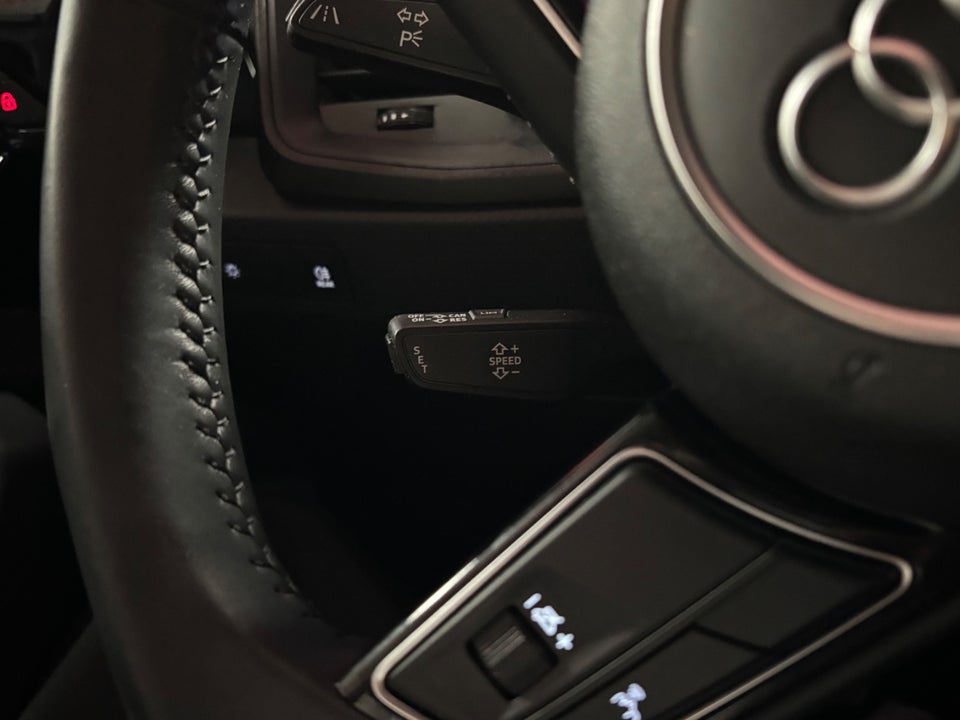 Audi A1 30 TFSi Advanced Sportback 5d