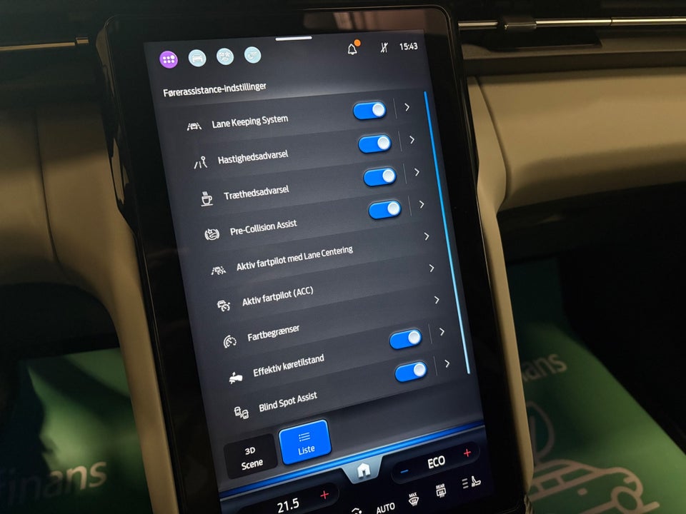 Ford Capri 82 Premium Extended Range 5d