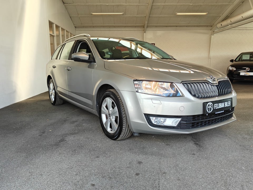 Skoda Octavia 1,2 TSi 105 Elegance Combi 5d