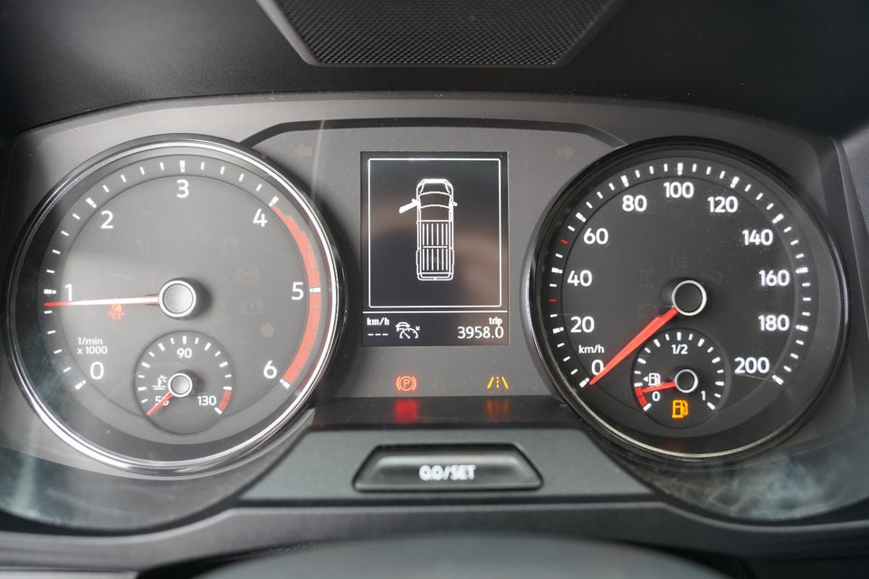 VW Crafter 35 2,0 TDi 140 Kassevogn L3H2