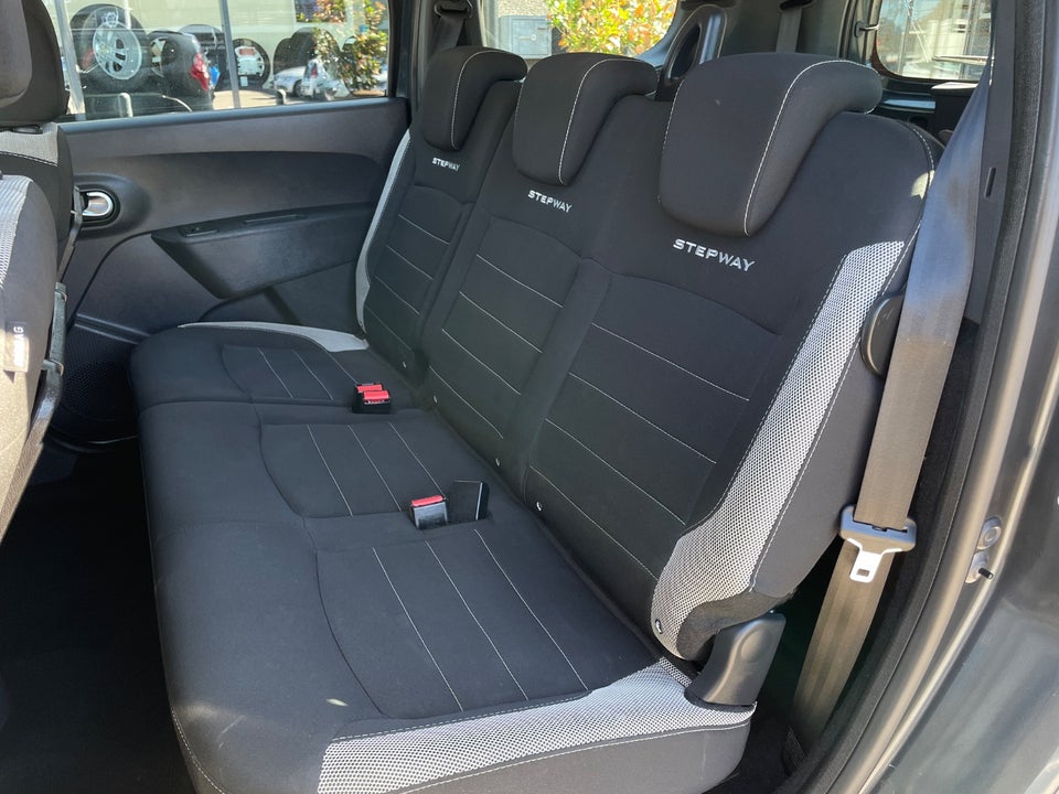 Dacia Lodgy Stepway 1,5 dCi 95 7prs 5d