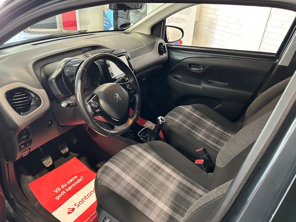 Peugeot 108 1,0 e-VTi 72 Allure 5d
