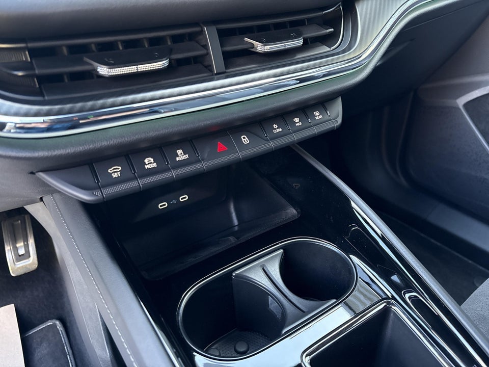 Skoda Enyaq 80x iV Sportline 5d