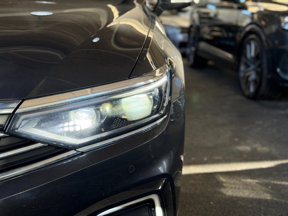 VW Passat 1,4 GTE DSG 4d