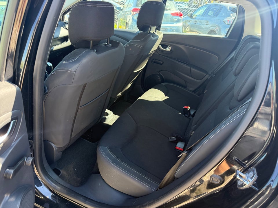 Renault Clio IV 0,9 TCe 90 Limited Sport Tourer 5d