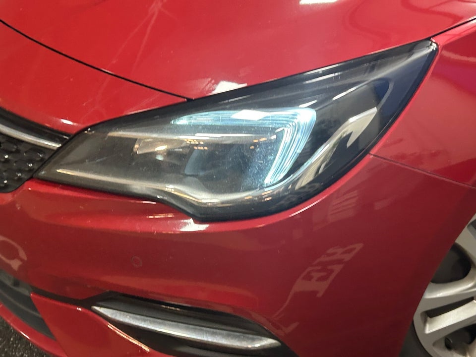 Opel Astra 1,5 D 105 Elegance 5d