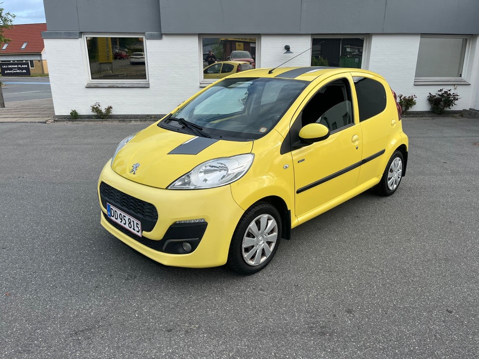 Peugeot 107 1,0 Sportium 5d