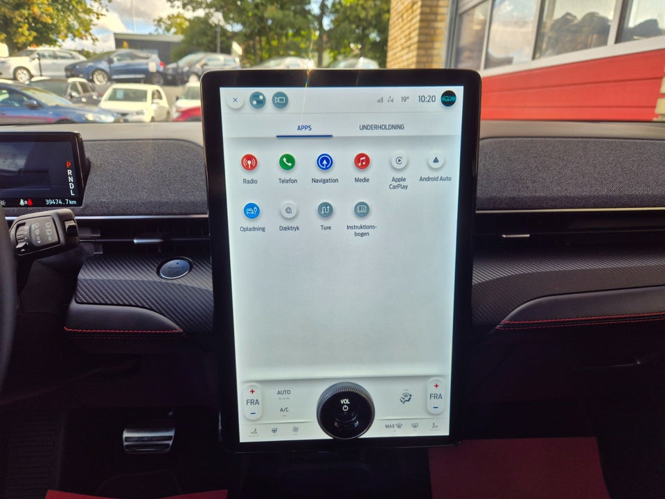 Ford Mustang Mach-E 98 Extended Range AWD 5d