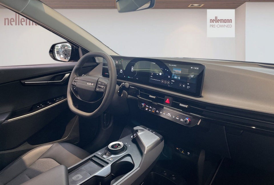 Kia EV6 84 Long Range Access 5d