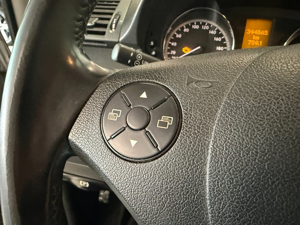 Mercedes Vito 113 2,2 CDi Comfort L aut. 4d