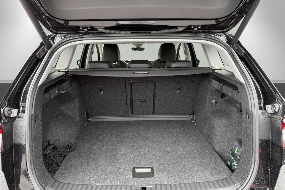 Skoda Enyaq 80 iV Loft 5d