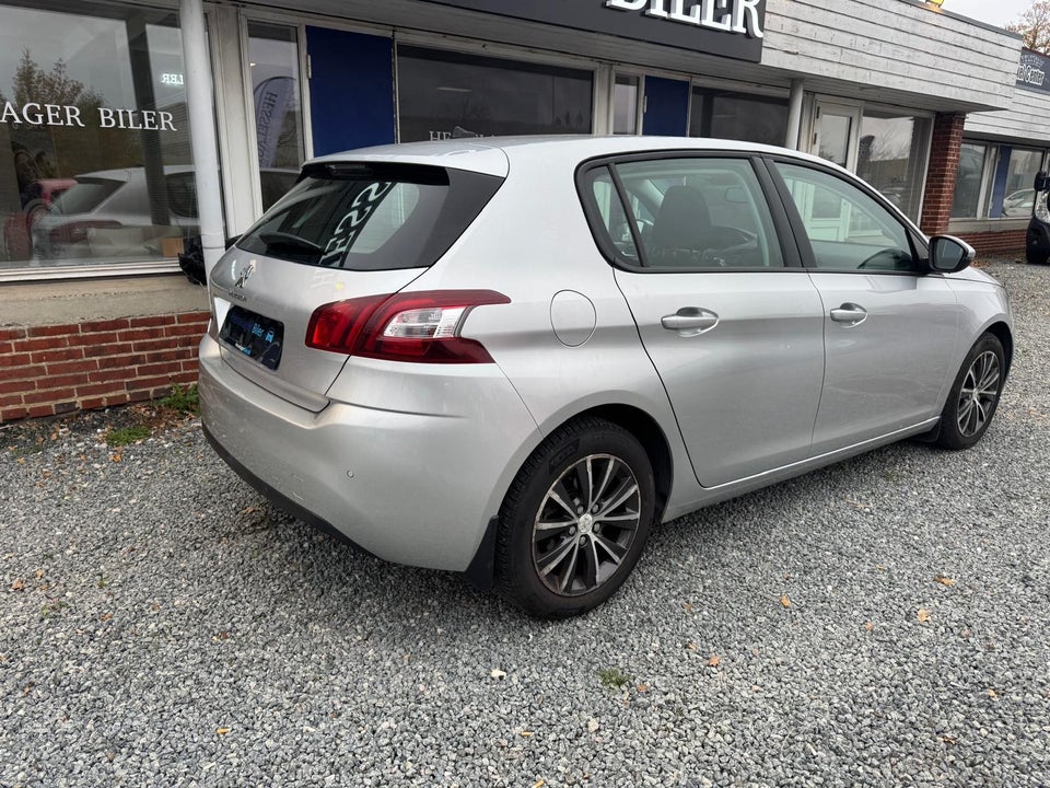 Peugeot 308 1,2 VTi 82 Active 5d