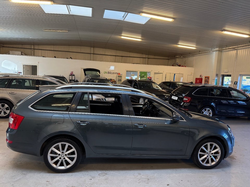 Skoda Octavia 1,4 TSi 140 Elegance Combi DSG 5d