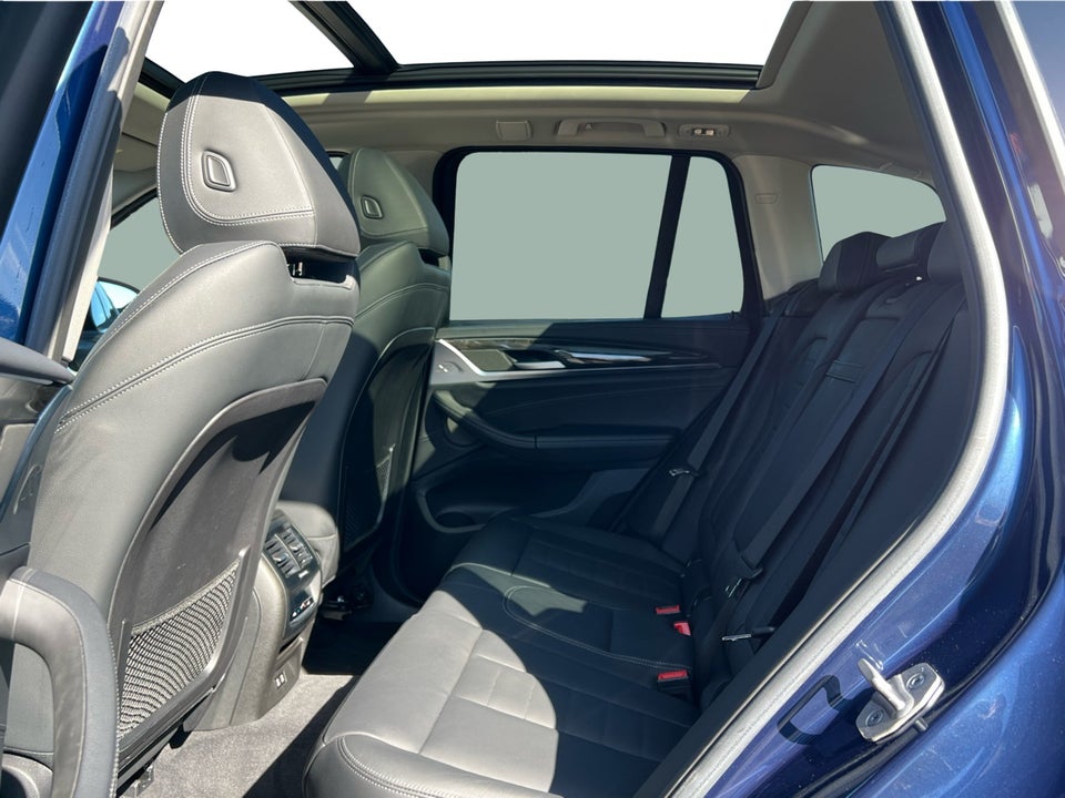 BMW iX3 Charged Plus 5d