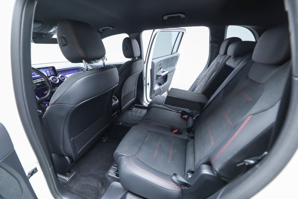 Mercedes EQB250+ AMG Premium 5d