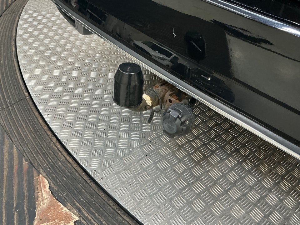 VW Golf VII 1,6 TDi 115 Comfortline Variant 5d