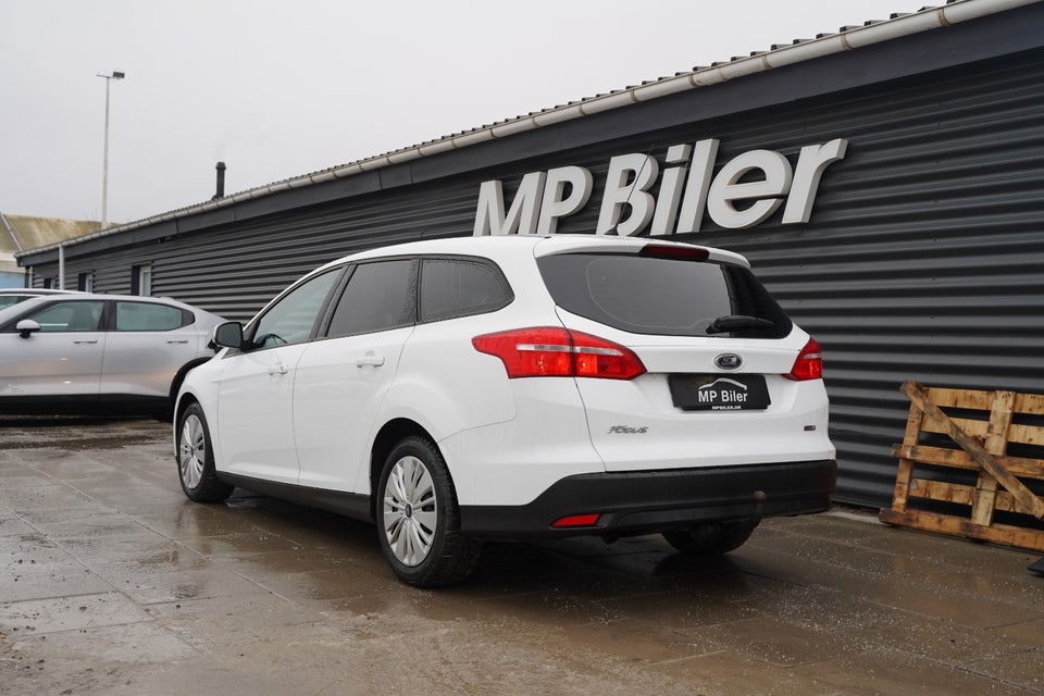 Ford Focus 1,0 SCTi 125 Business stc. 5d