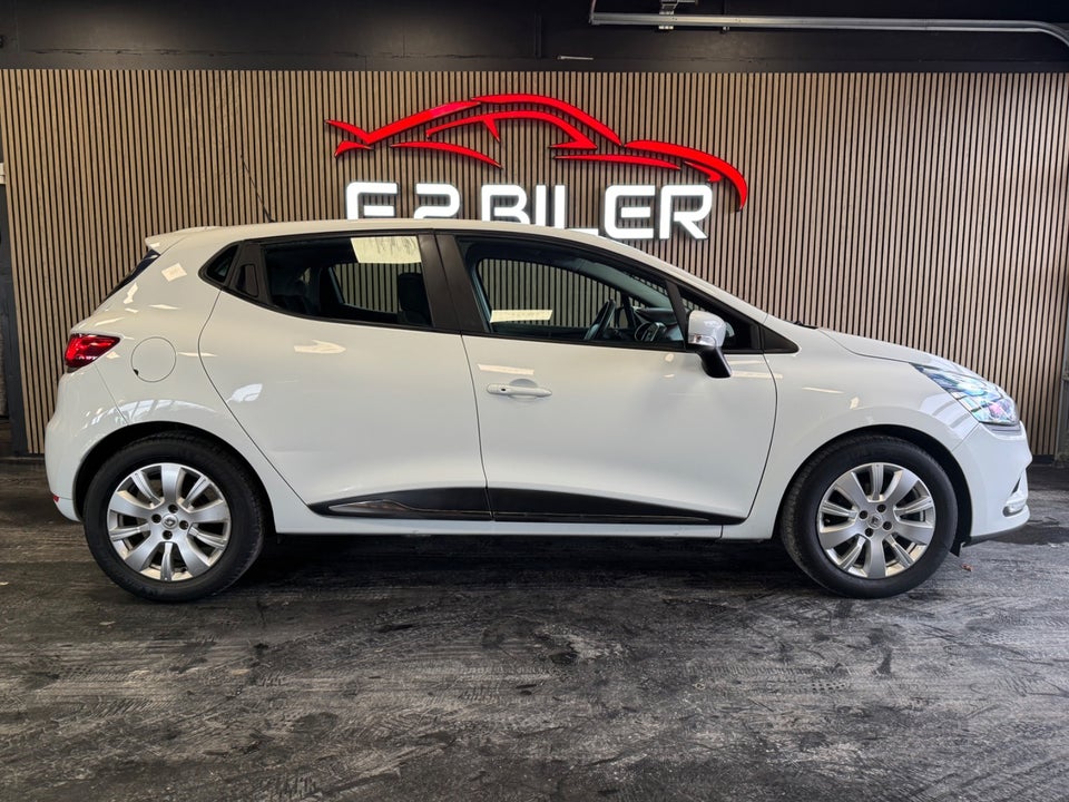 Renault Clio IV 0,9 TCe 75 Zen 5d