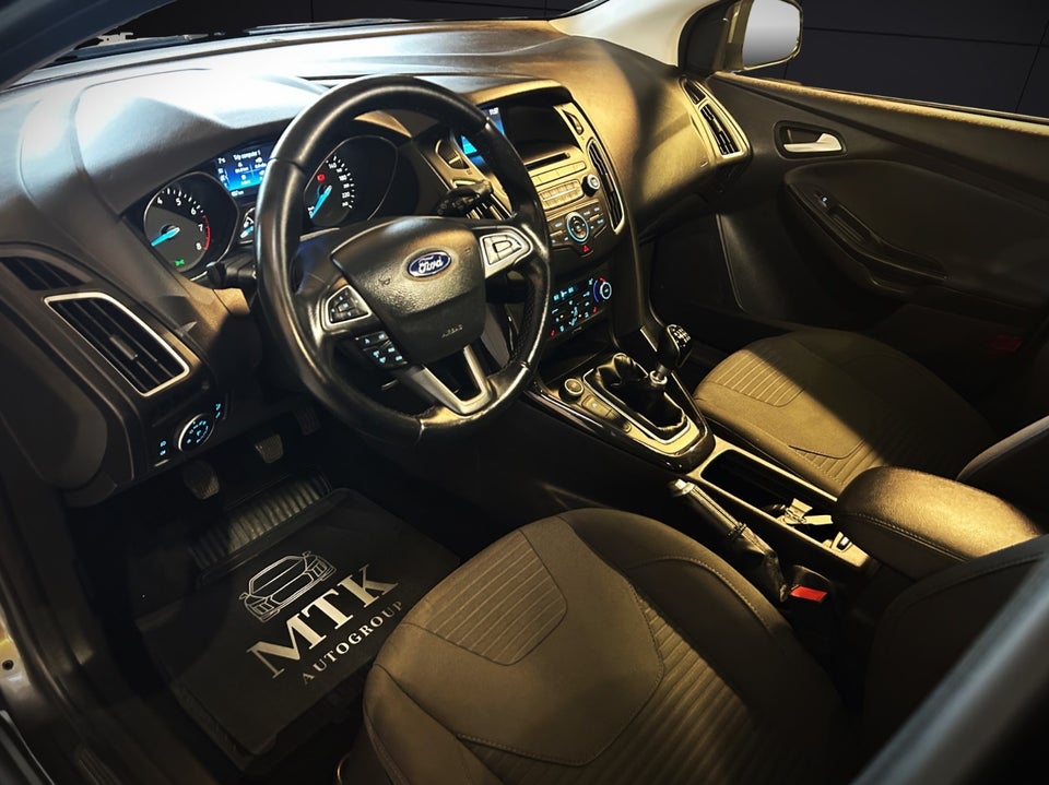 Ford Focus 1,0 SCTi 125 Titanium stc. 5d