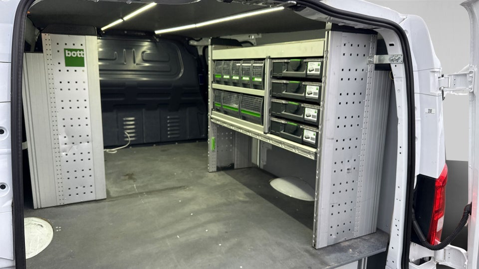 Mercedes Vito 114 2,0 CDi Complete aut. L RWD