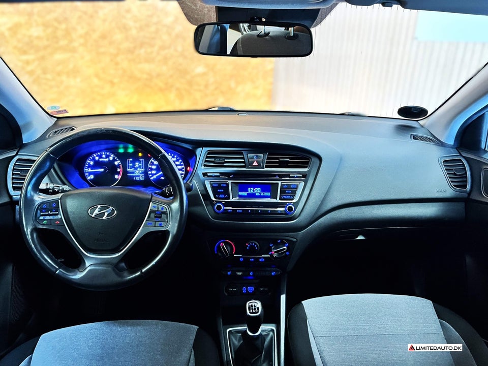 Hyundai i20 1,25 Trend 5d