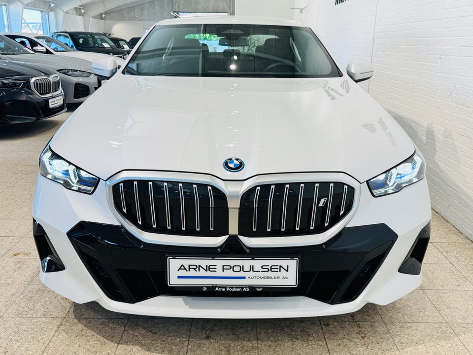 BMW i5 eDrive40 M-Sport 4d
