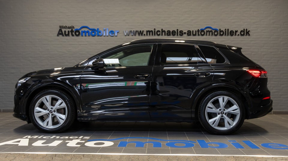 Audi Q4 e-tron 40 S-line 5d