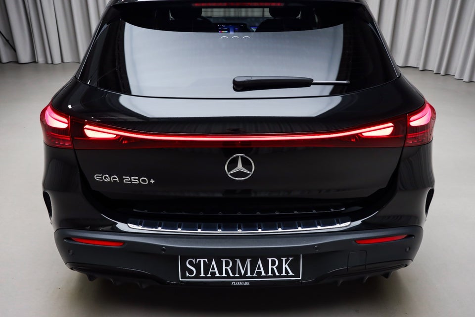 Mercedes EQA250+ AMG Premium 5d