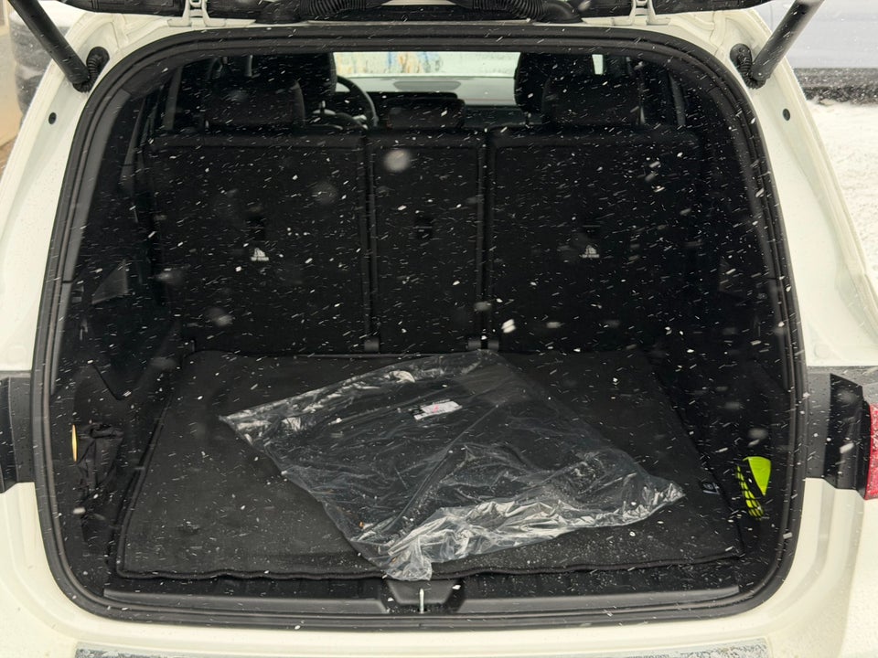 Mercedes EQB250+ AMG Line 5d