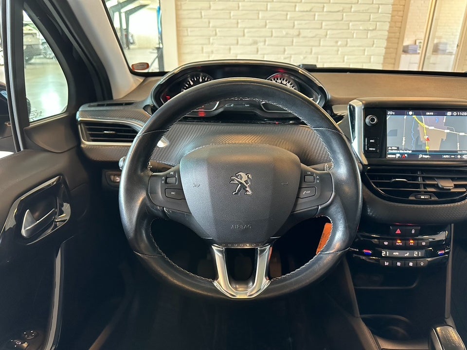 Peugeot 208 1,5 BlueHDi 100 Prestige Sky 5d