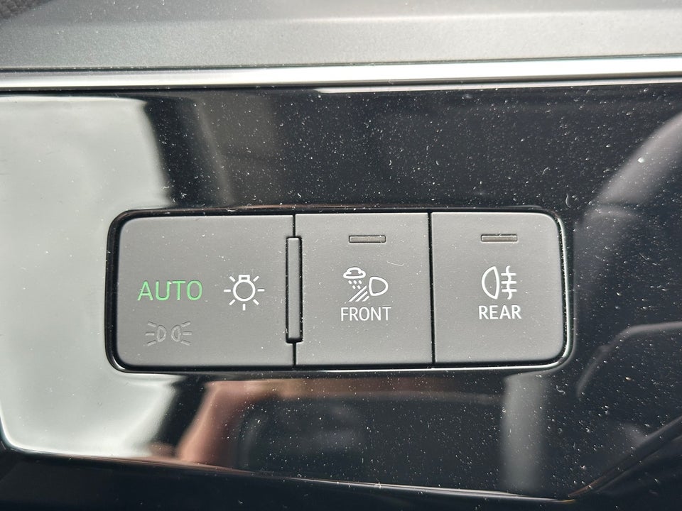 Audi e-tron 55 Advanced Sportback quattro 5d