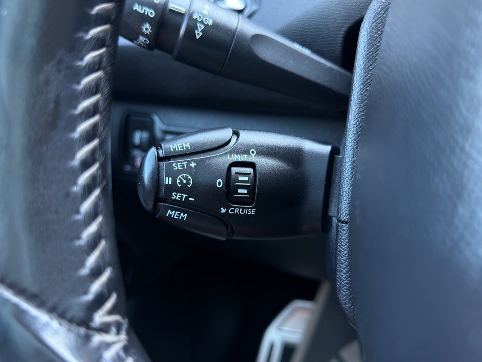 Peugeot 308 1,6 BlueHDi 120 Allure Sky SW 5d