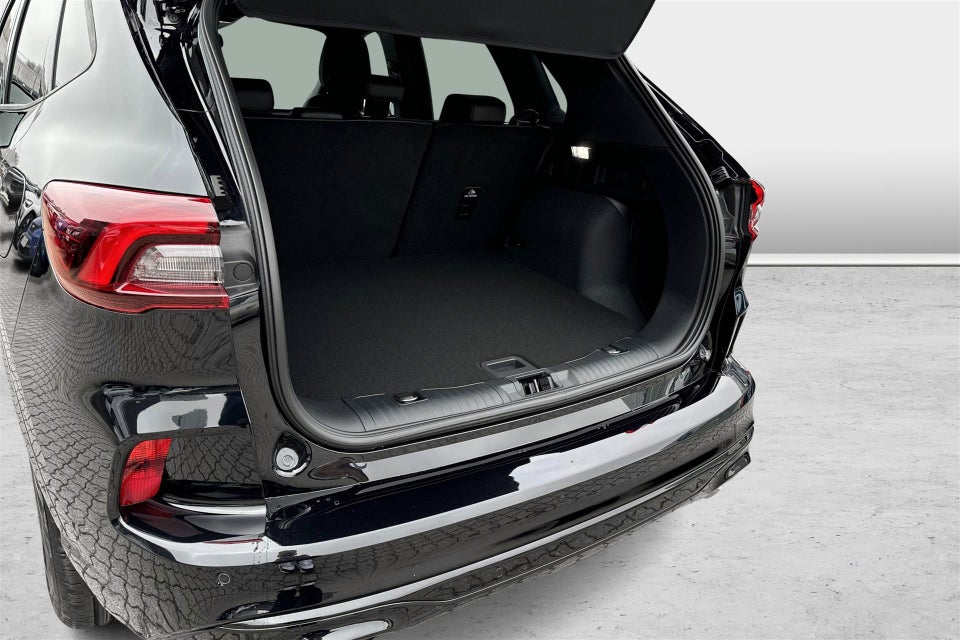 Ford Kuga 2,5 PHEV ST-Line X CVT 5d