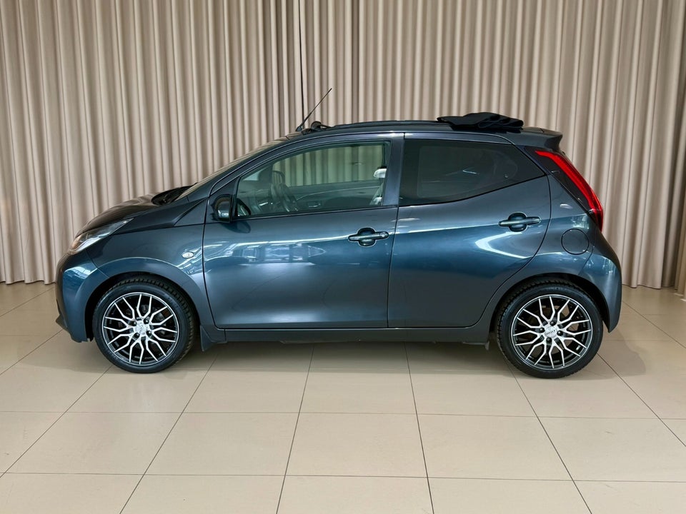 Toyota Aygo 1,0 VVT-i x-sky 5d