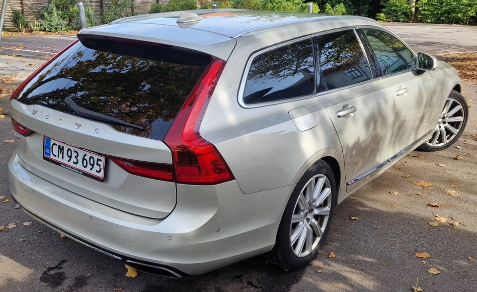 Volvo V90 2,0 D5 235 Inscription aut. AWD 5d