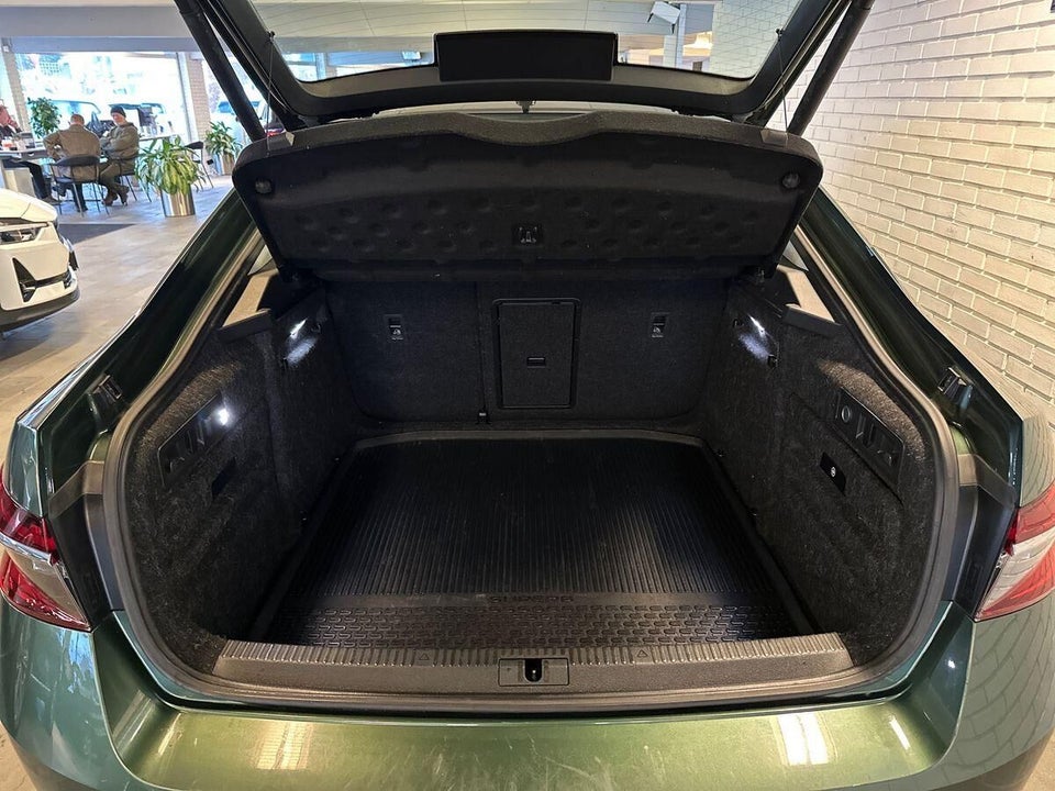 Skoda Superb 1,5 TSi 150 Business Executive DSG 5d