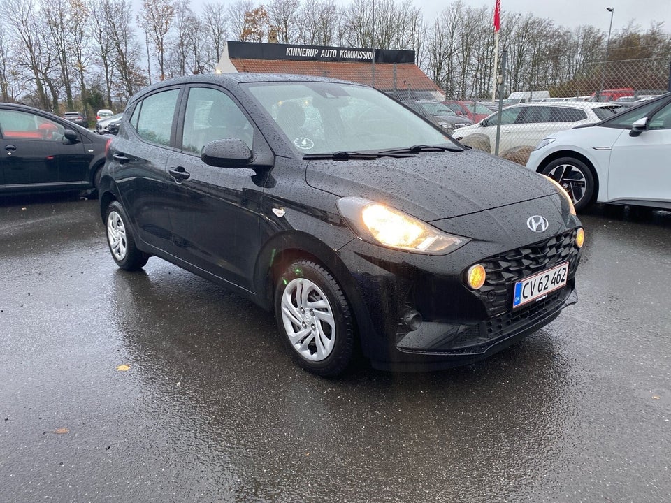 Hyundai i10 1,0 MPi Essential Komfort 5d