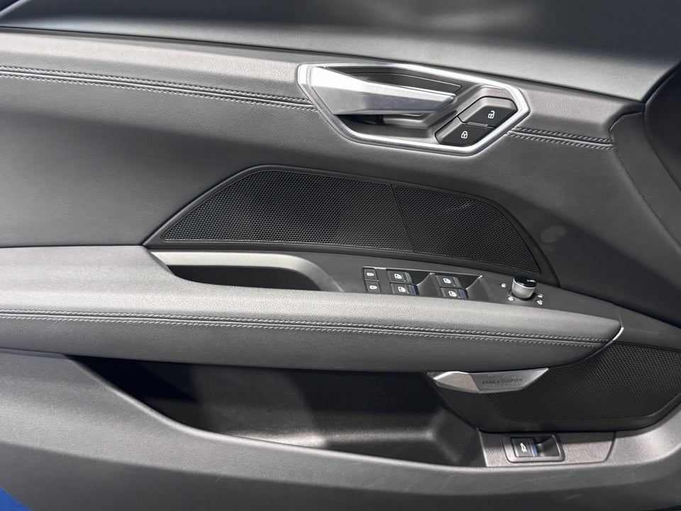 Audi e-tron GT quattro 4d