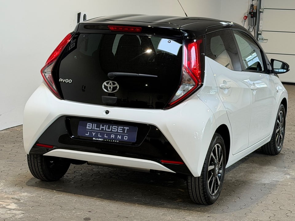 Toyota Aygo 1,0 VVT-i x-cite 5d