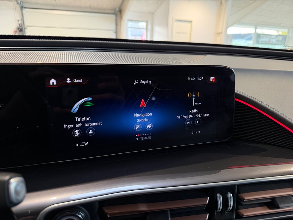 Mercedes EQC400 AMG Line 4Matic 5d