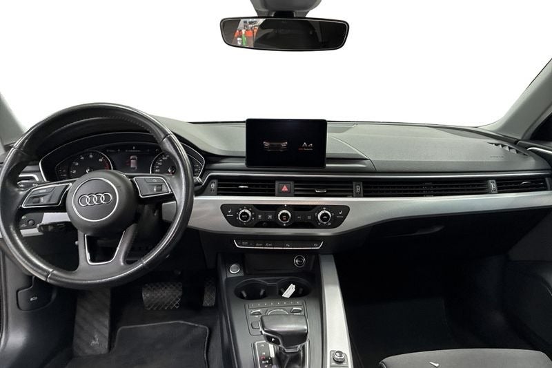 Audi A4 40 TFSi Sport Prestige Tour Avant S-tr. 5d