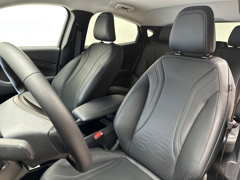 Ford Mustang Mach-E 75 Premium Standard Range 5d