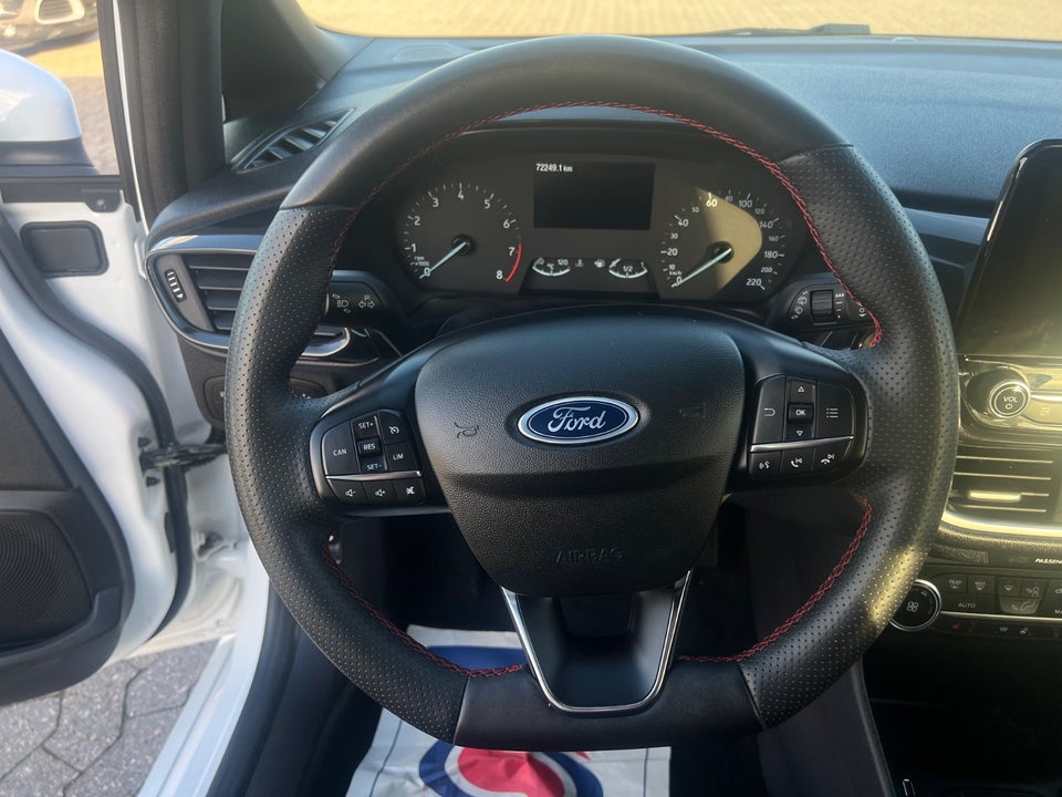 Ford Fiesta 1,0 EcoBoost mHEV ST-Line 5d