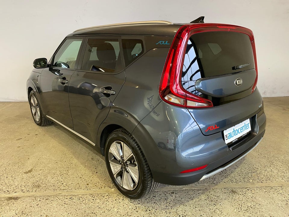 Kia e-Soul 64 Spirit 5d