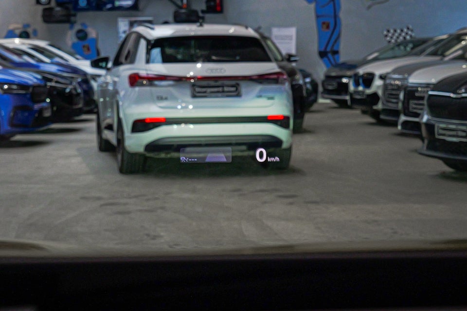 VW ID.4 77 Pro Performance Tech 5d