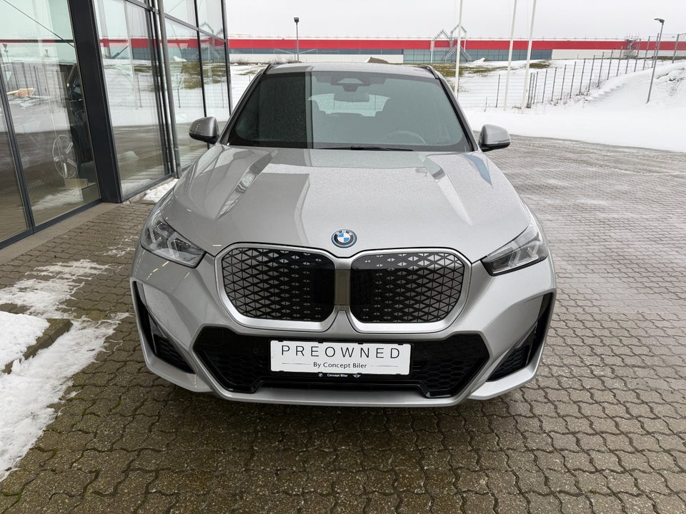 BMW iX1 eDrive20 M-Sport 5d
