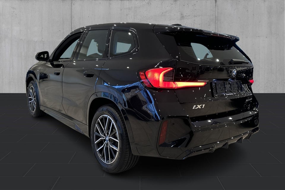 BMW iX1 eDrive20 M-Sport 5d