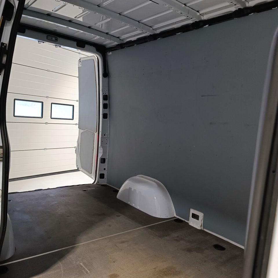 Mercedes Sprinter 317 2,0 CDi A2 Kassevogn aut. RWD