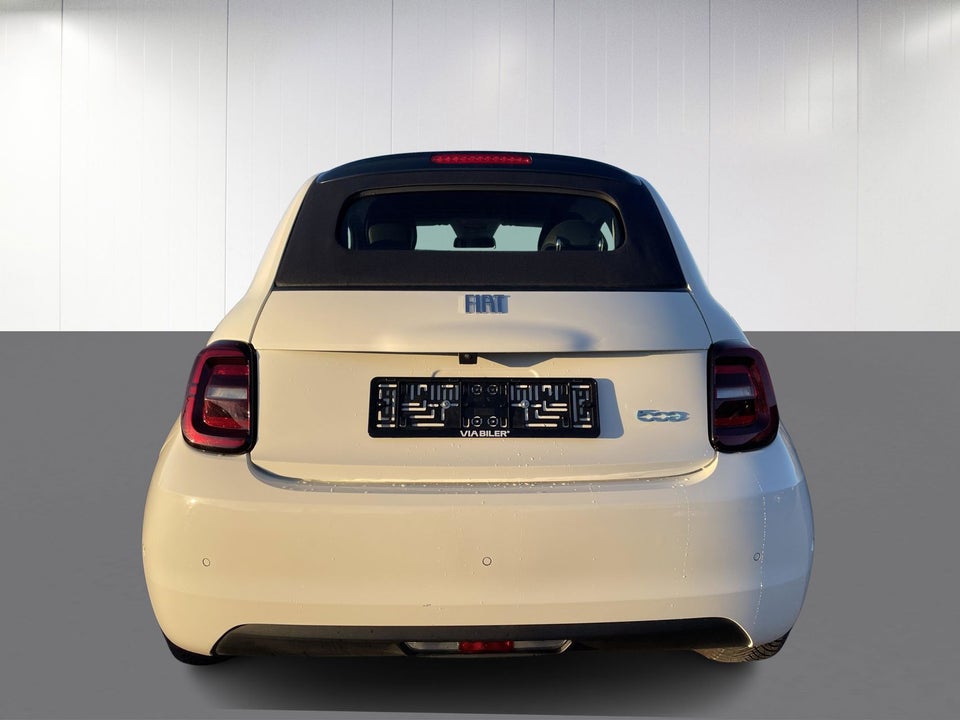 Fiat 500e 42 Icon Cabrio 2d